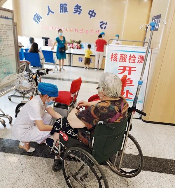 【学党史 办实事】“银发族”福音，这家91porn
推出多项“便老”服务
