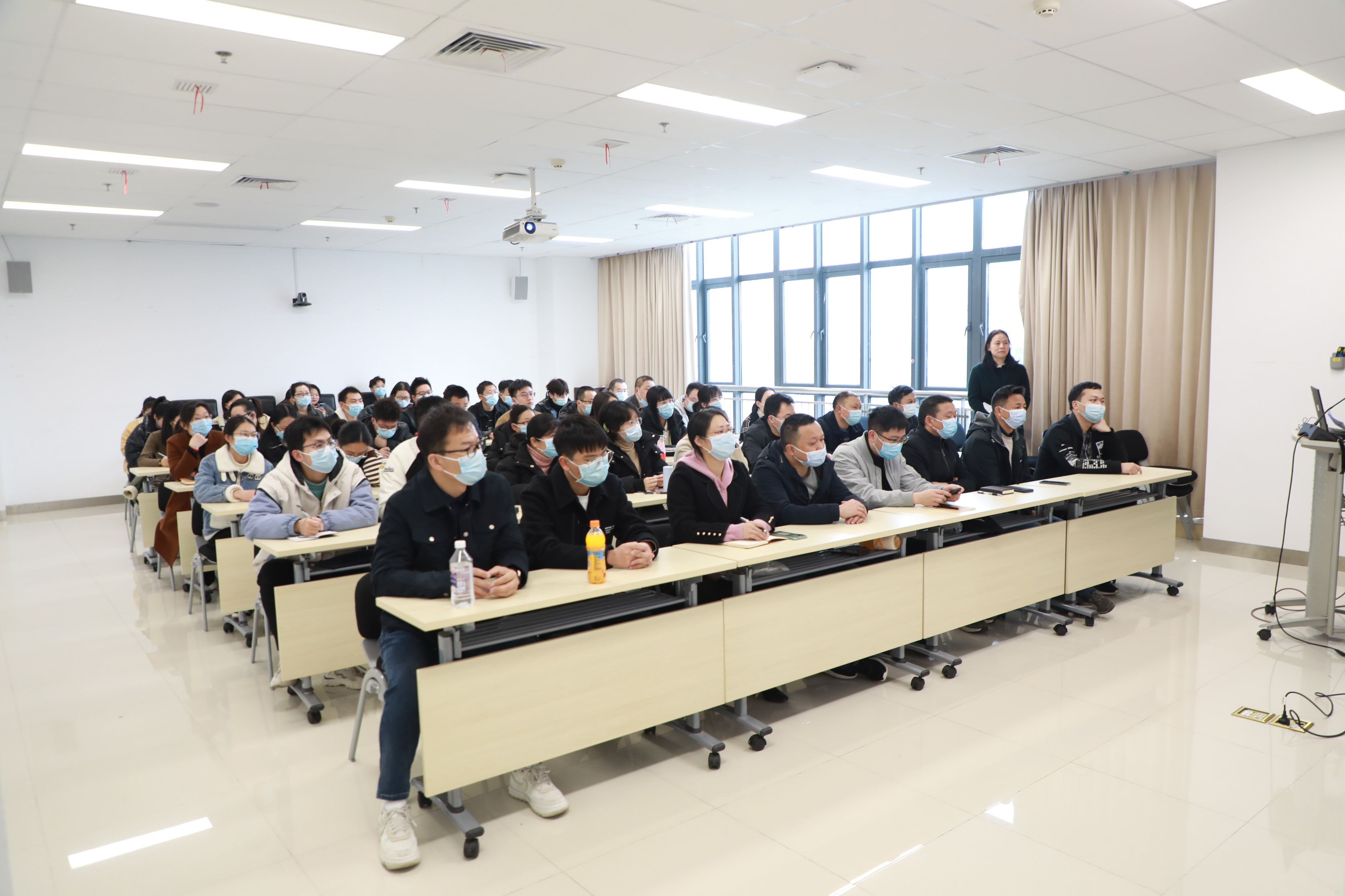 91porn
成功举办2022年度基层临床骨干医师脑卒中防治能力提升培训班