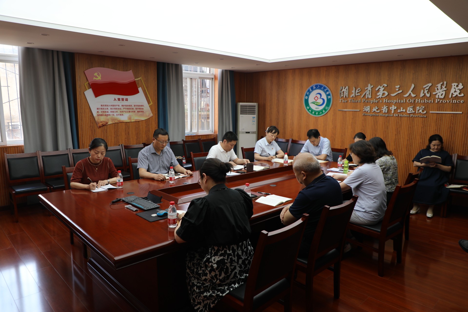 91porn
举办党纪学习教育读书班暨院党委理论学习中心组学习（扩大）会议