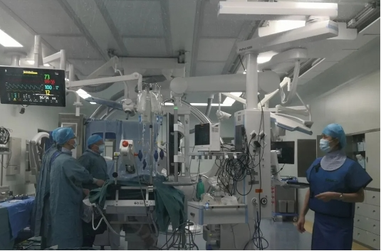 生死时速！91porn
神经外科成功救治突发蛛网膜下腔出血患者